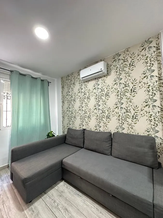 Train Station & Port Malaga In Appartement Spanje